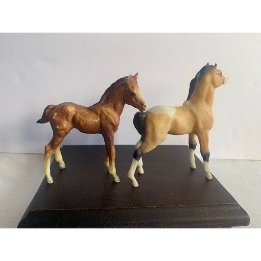 Breyers Reeves tan, brown & white horses foals 4.5" set of 2