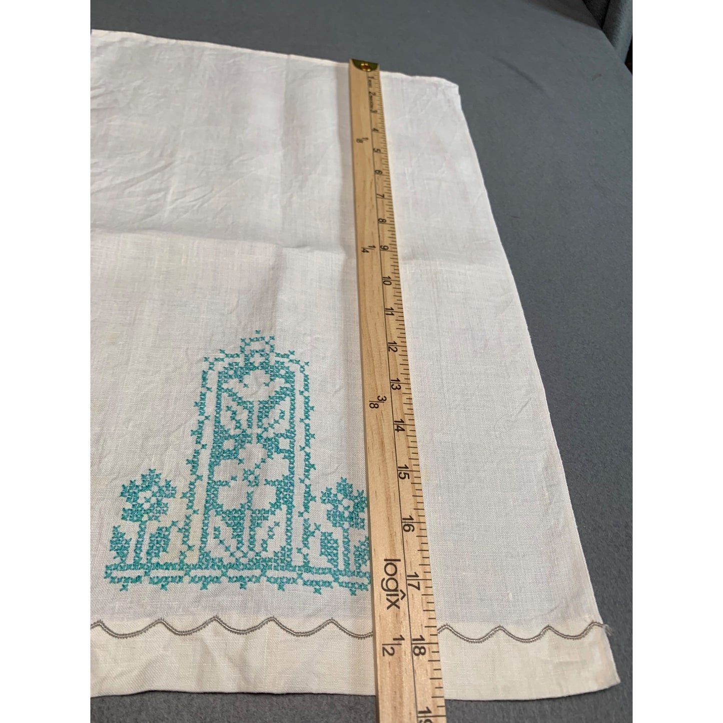 Vintage Embroidered Linen Tea Towel with Green Cross-Stitch Flowers & Scalloped Detail