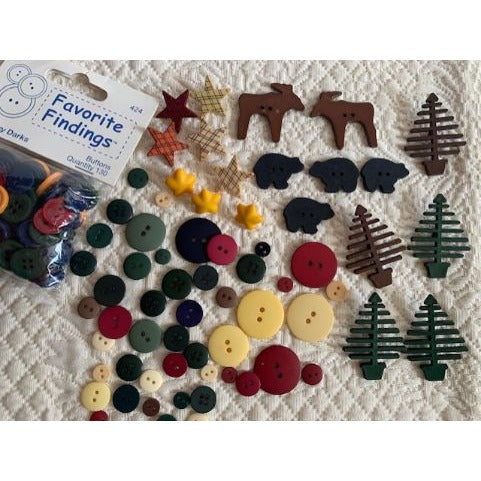 193 Woodland sewing craft plastic button set #8