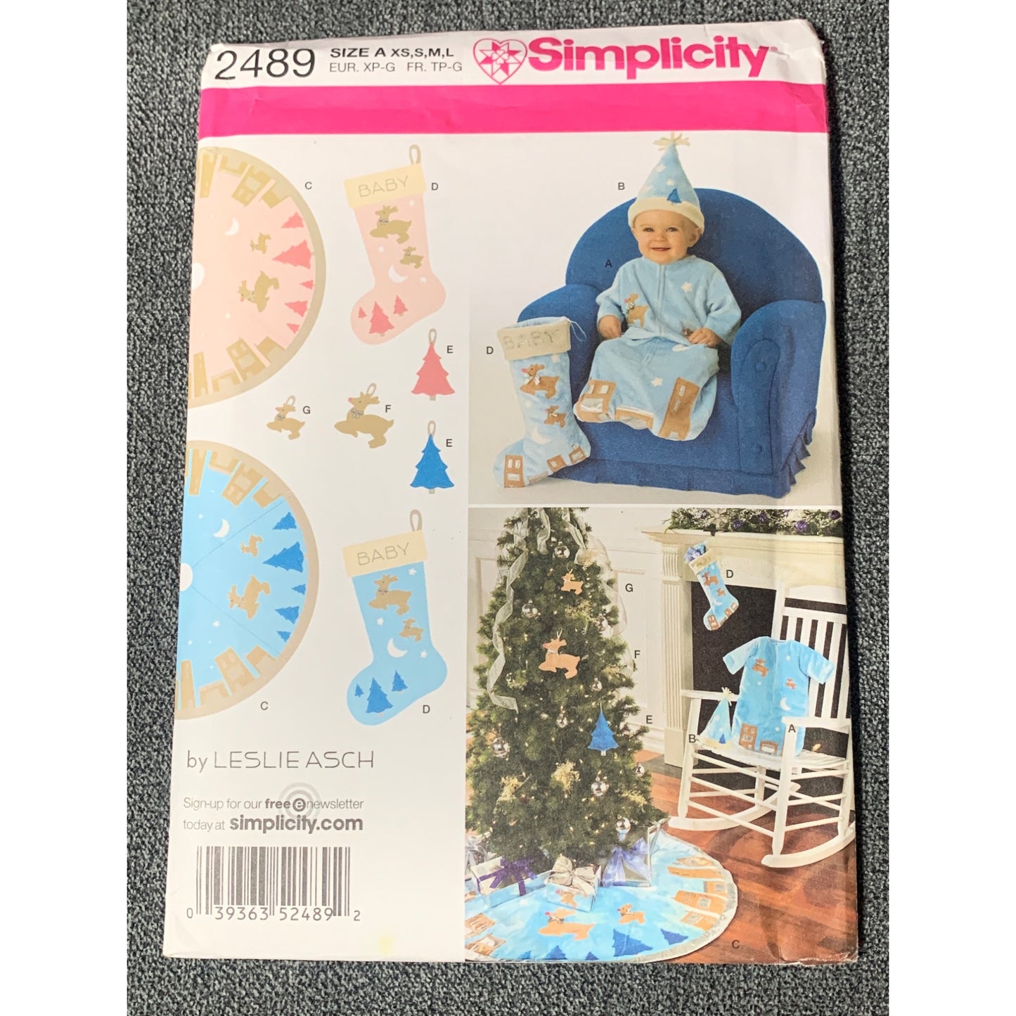 Simplicity Baby Bunting and Decorations Sewing Pattern 2589 - uncut