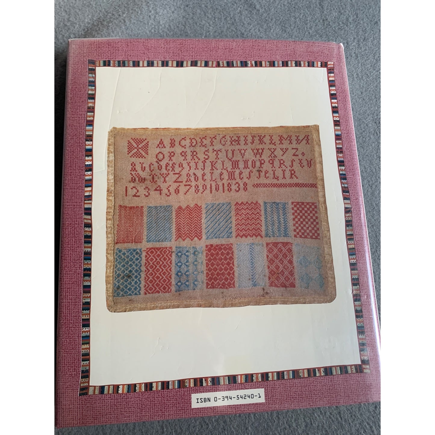 Labors of Love: America's Textiles & Needlework Book 1650-1930 By Weissman & Lavitt