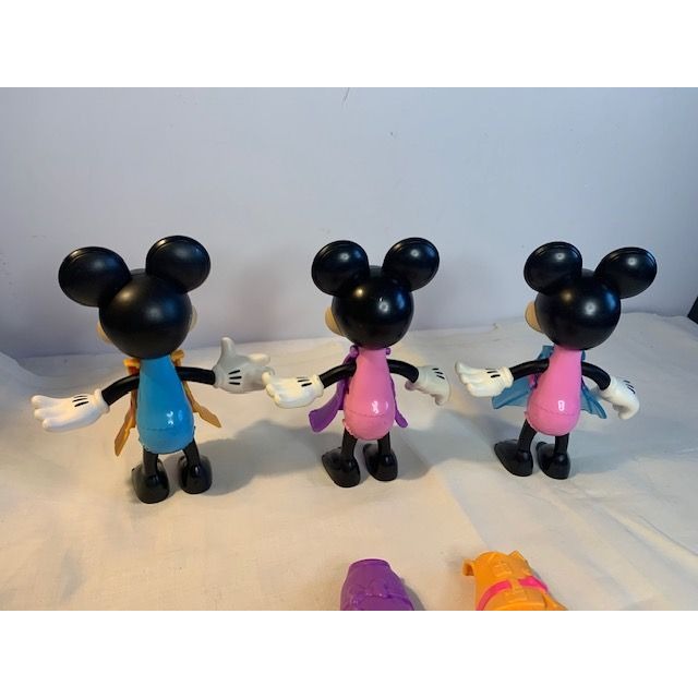 Disney Mattel Minnie Mouse Dress up Snap N pose set #1