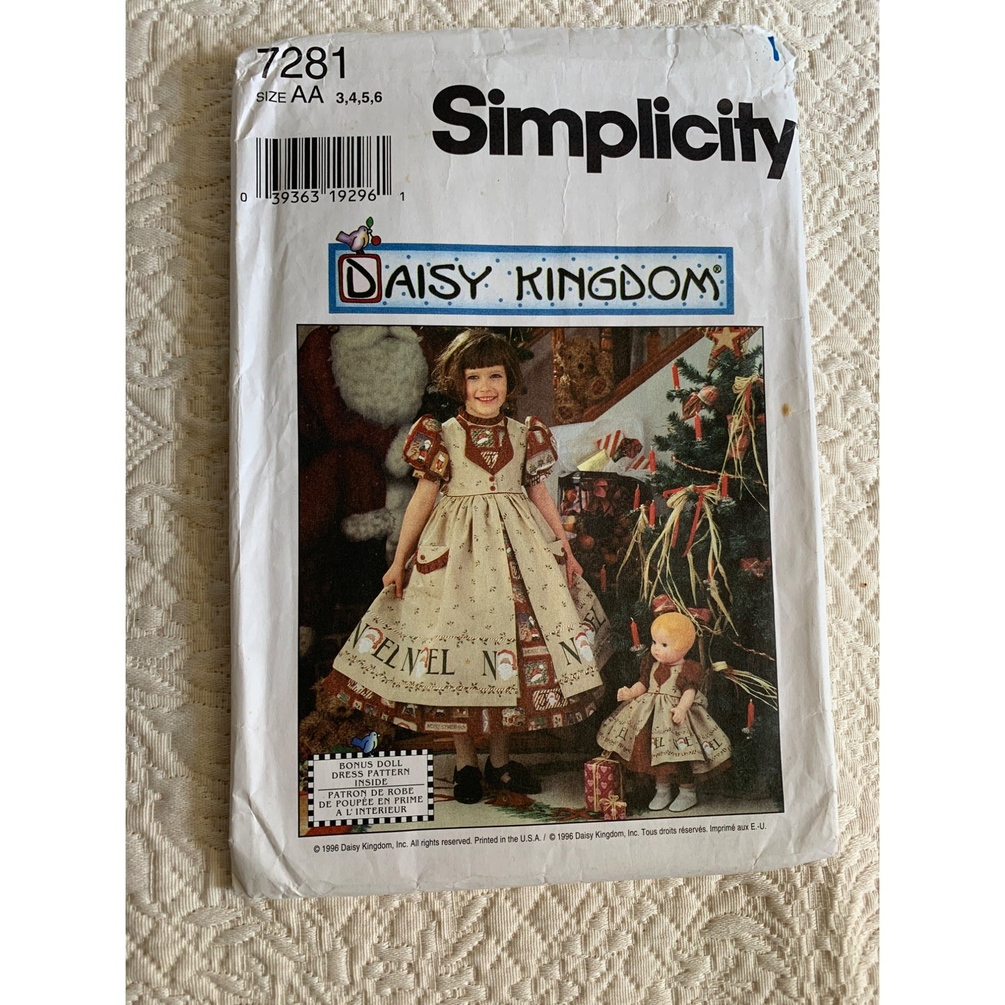 Simplicity Daisy Kingdom child dress and doll Clothes pattern Sz 3 to 6 7281 - uncut