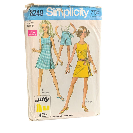 Vintage Simplicity 8249 Jiffy Pattern Misses Mini-Dress Short Size 12